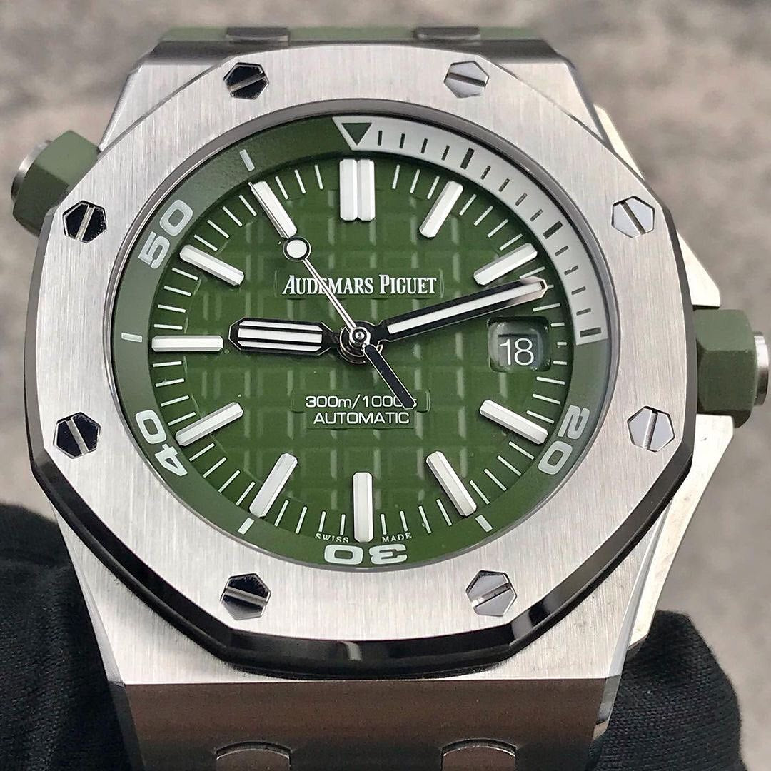 Royal Oak Offshore Diver